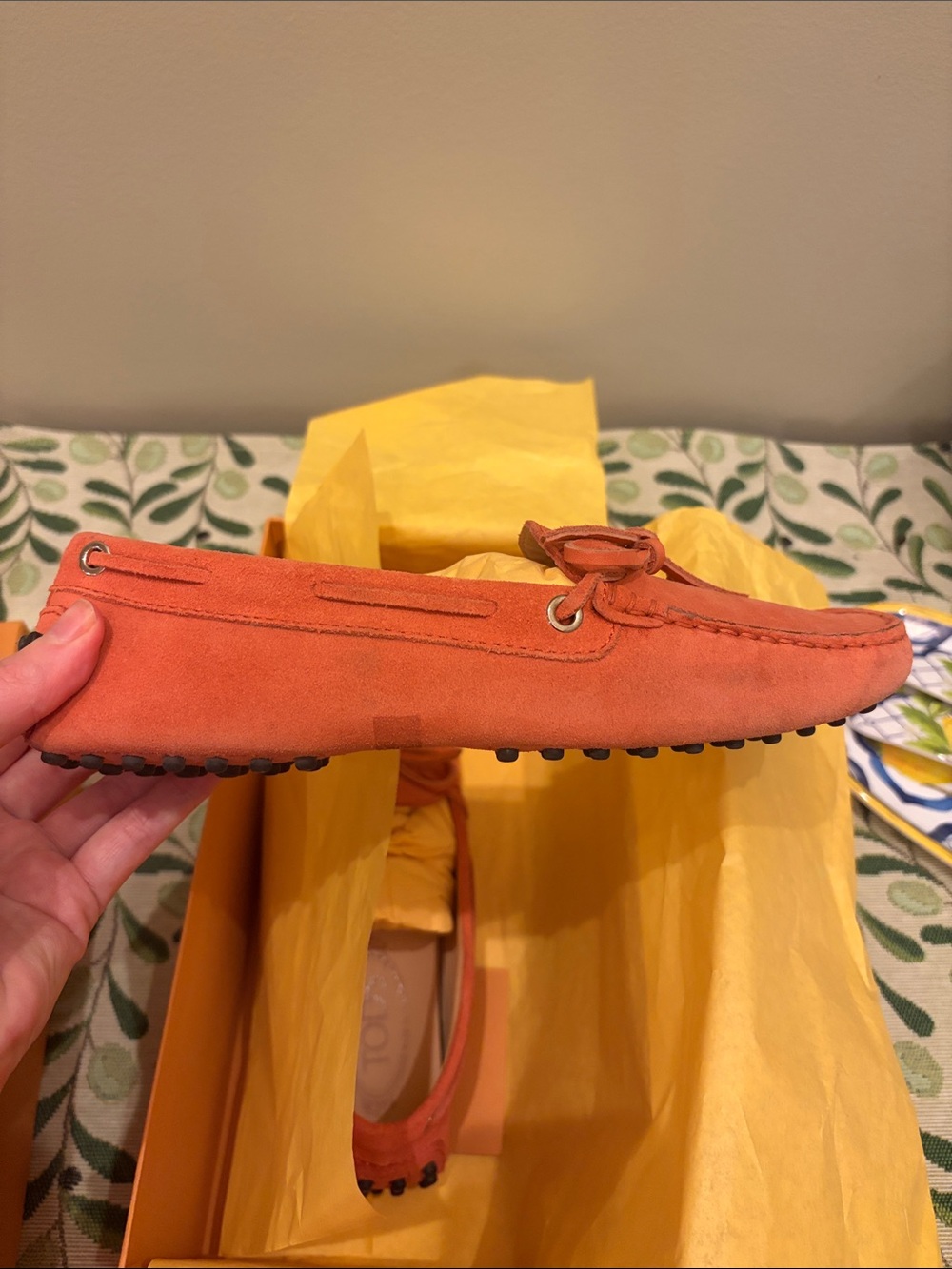 Tod's Coral Suede Driving Moccasins - Picture 2 of 3